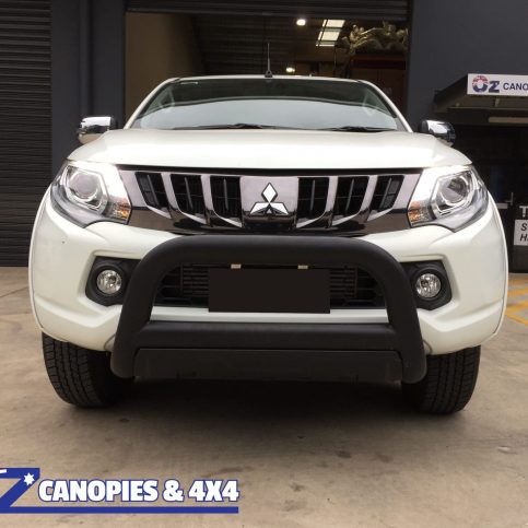 Mitsubishi Triton MQ 2015 to 2019 Nudge Bar with Bash Plate Matte Black