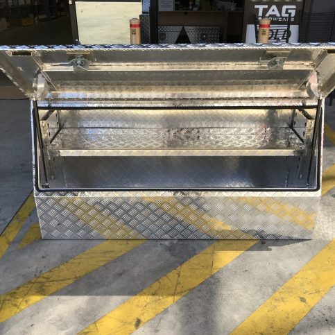 Aluminium Tool box 3/4 Opening with Shelf 1400x500x700