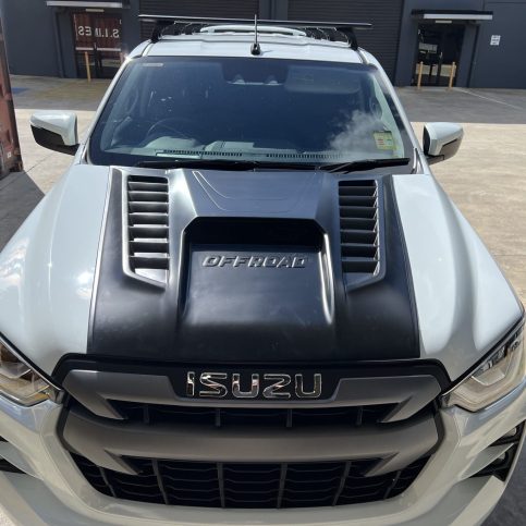 Isuzu D-MAX 08/2020 to 04/2024 Matte Black Bonnet Hood Scoop