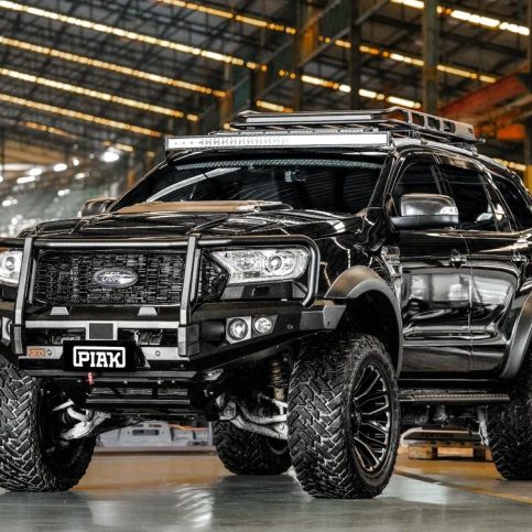 PIAK Elite Loop Bar (Black Recovery Points & Bash Plate) For Ford Ranger PX (6/2015 to 4/2022) BullBar