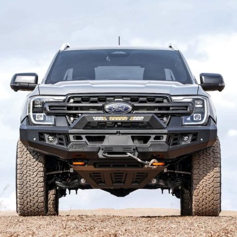 PIAK Genesis Non Loop Bar (Orange Recovery Points & Black Bash Plate) for Ford Ranger (5/2022 on) & Everest (6/2022 on) BullBar