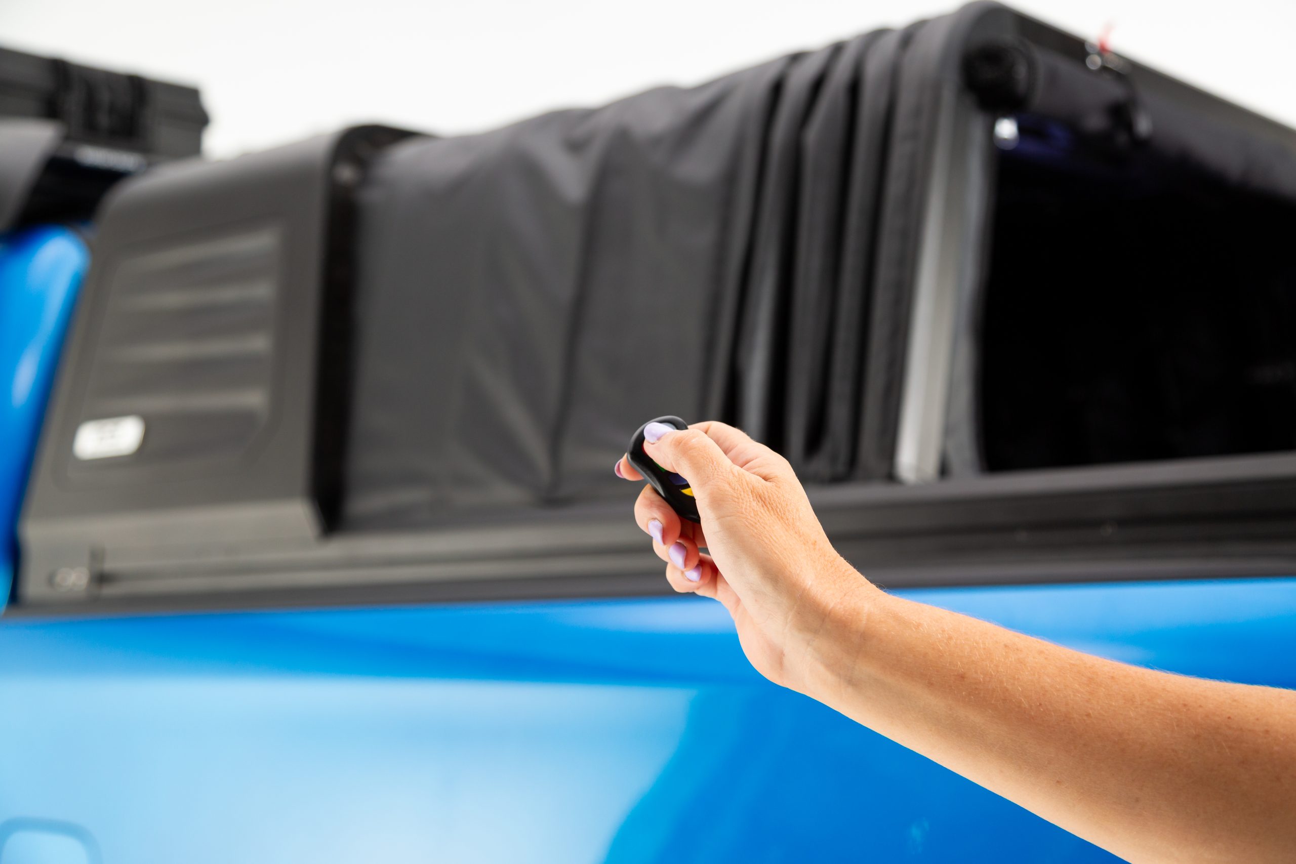 RCS Retractable Canopy to Suit Dual Cab Large American Utes